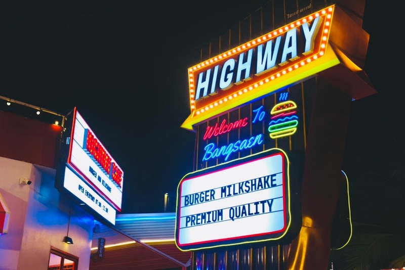 artory cafe & crafts, namon nomwan, open house cafe, red temp coffee, seafood club bangsean, จุดชมวิวเขาสามมุข, ซีฟู้ดคลับ บางแสน, ตลาดหนองมน, ถนนคนเดินบางแสน, ทะเลบางแสน, ที่เที่ยวบางแสน, ที่เที่ยวบางแสน 2023, ที่เที่ยวบางแสน 2024, ที่เที่ยวบางแสน 2566, บางแสน, บางแสน 2024, บางแสน 2567, สวนสัตว์เปิดเขาเขียว, หน้ามนหนมหวาน, หาดบางแสน, หาดวอนนภา, อ่างเก็บน้ำบางพระ, เขาสามมุข, เที่ยวบางแสน, เที่ยวบางแสน 2024, เที่ยวบางแสน 2567, top 21+ ที่เที่ยวบางแสน [กรกฎาคม 2024] ที่ต้องแวะเช็คอิน พักผ่อนสบาย ๆ ในช่วงวันหยุด