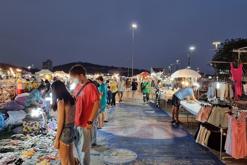 artory cafe & crafts, namon nomwan, open house cafe, red temp coffee, seafood club bangsean, จุดชมวิวเขาสามมุข, ซีฟู้ดคลับ บางแสน, ตลาดหนองมน, ถนนคนเดินบางแสน, ทะเลบางแสน, ที่เที่ยวบางแสน, ที่เที่ยวบางแสน 2023, ที่เที่ยวบางแสน 2024, ที่เที่ยวบางแสน 2566, บางแสน, บางแสน 2024, บางแสน 2567, สวนสัตว์เปิดเขาเขียว, หน้ามนหนมหวาน, หาดบางแสน, หาดวอนนภา, อ่างเก็บน้ำบางพระ, เขาสามมุข, เที่ยวบางแสน, เที่ยวบางแสน 2024, เที่ยวบางแสน 2567, top 21+ ที่เที่ยวบางแสน [กรกฎาคม 2024] ที่ต้องแวะเช็คอิน พักผ่อนสบาย ๆ ในช่วงวันหยุด