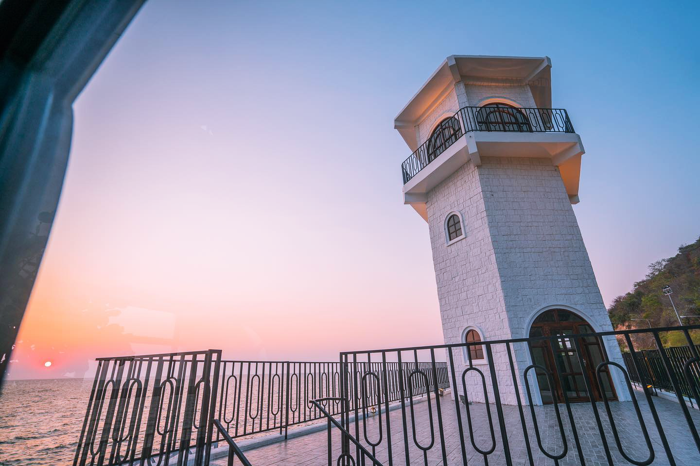 artory cafe & crafts, namon nomwan, open house cafe, red temp coffee, seafood club bangsean, จุดชมวิวเขาสามมุข, ซีฟู้ดคลับ บางแสน, ตลาดหนองมน, ถนนคนเดินบางแสน, ทะเลบางแสน, ที่เที่ยวบางแสน, ที่เที่ยวบางแสน 2023, ที่เที่ยวบางแสน 2024, ที่เที่ยวบางแสน 2566, บางแสน, บางแสน 2024, บางแสน 2567, สวนสัตว์เปิดเขาเขียว, หน้ามนหนมหวาน, หาดบางแสน, หาดวอนนภา, อ่างเก็บน้ำบางพระ, เขาสามมุข, เที่ยวบางแสน, เที่ยวบางแสน 2024, เที่ยวบางแสน 2567, top 21+ ที่เที่ยวบางแสน [กรกฎาคม 2024] ที่ต้องแวะเช็คอิน พักผ่อนสบาย ๆ ในช่วงวันหยุด