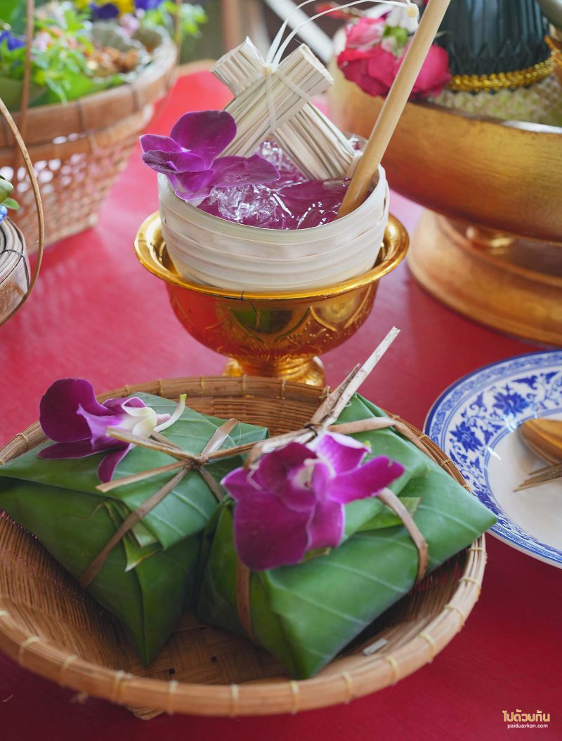 เที่ยวจันทบุรี, บ้านน้ำพริกข้าวสวย, ร้านอาหารจันทบุรี, ร้านอาหารอร่อยจันทบุรี, บ้านน้ำพริกข้าวสวย จันทบุรี  อาหารไทยสูตรชาววัง ในชุดสำหรับโบราณ  