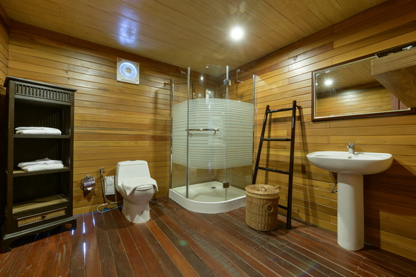 รักษ์น้ำรีสอร์ต ที่พักมัลดีฟเมืองไทย นอนบนแพหรู