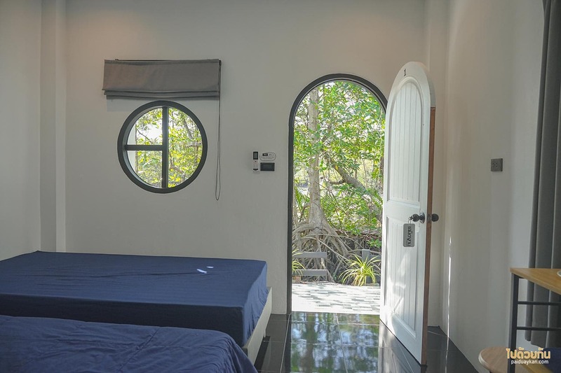 เที่ยวจันทบุรี, ที่พักจันทบุรี, เสม็ดงาม โฮมสเตย์ ที่พักมินินอล วิวป่าโกงกาง จัดเต็มอาหารทะเล