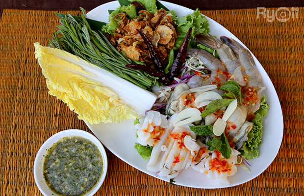 top 10+ ร้านอาหารไทยบ้าน บรรยากาศดี ต้อนรับฤดูฝน ย่านมีนบุรี