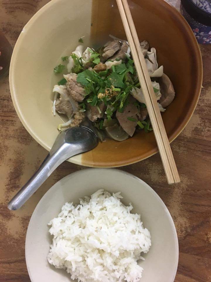 top 18+ ร้านอาหารเก่าแก่ ร้านเด็ดในตำนาน ที่ไม่ควรพลาด @ชลบุรี พัทยา บางแสน! ร้านอาหารเก่าแก่ ชลบุรี พัทยา บางแสน