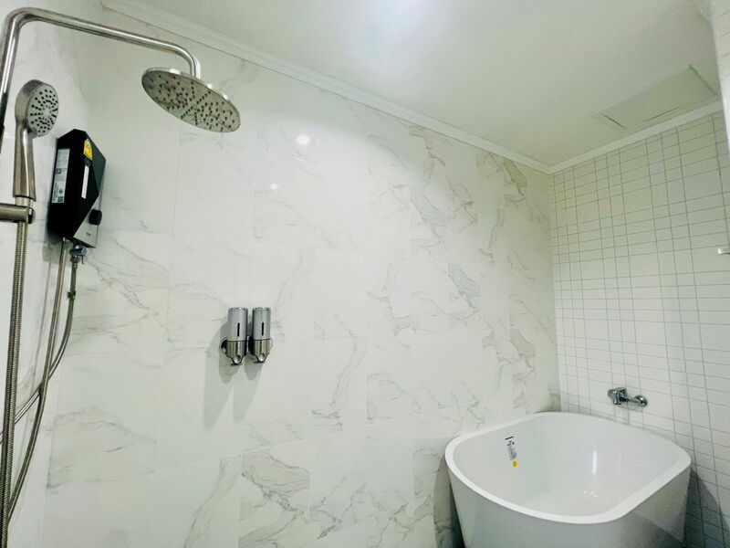 the grace pool villa pattaya บรรยากาศดี รองรับคนได้เยอะ 2024