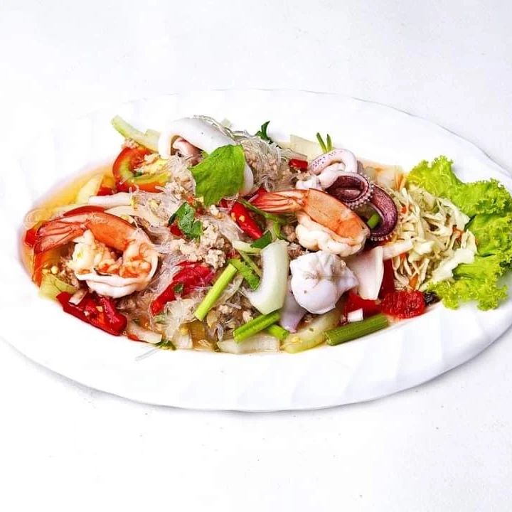 ของกิน bts ช่องนนทรี รวม 7 ร้านอาหารใกล้บีทีเอสช่องนนทรี แต่ละร้านน่าทานมากกก!