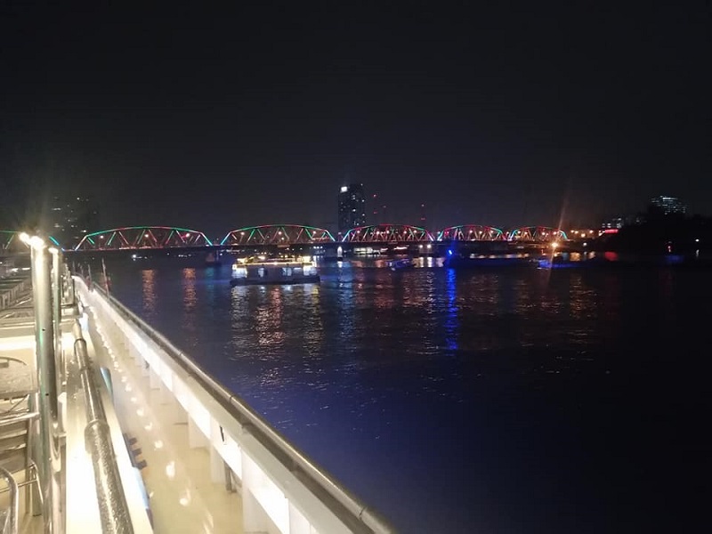 top 6+ ดินเนอร์ล่องเรือ แม่น้ำเจ้าพระยา 2024 อิ่มอร่อย สุดโรแมนติก