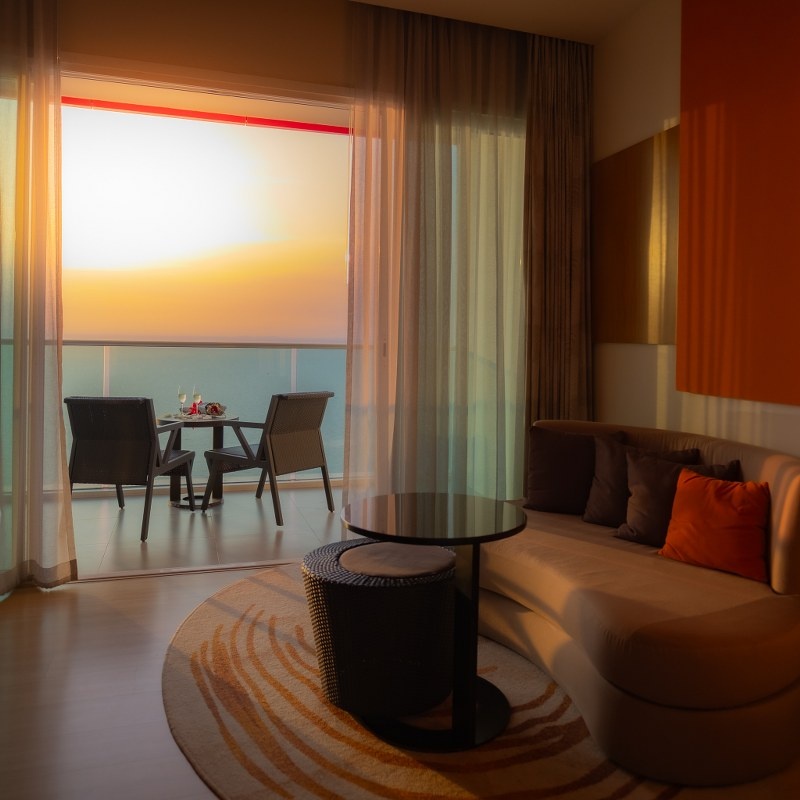 พัทยา, top 15+ ที่พักพัทยา 2567 ที่พักพูลวิลล่า สวยๆ ติดทะเล ราคาไม่แพง