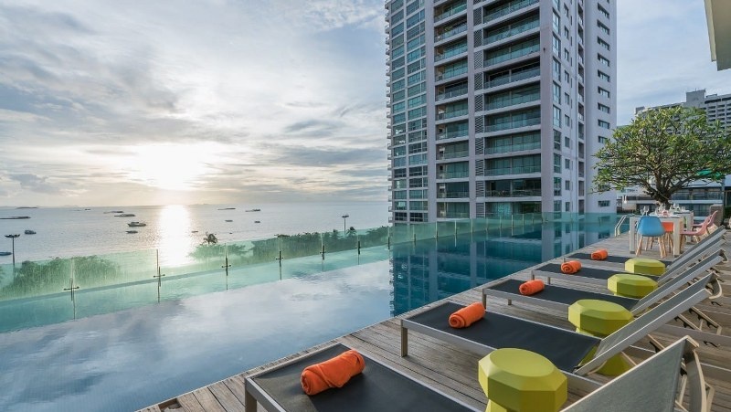 พัทยา, top 15+ ที่พักพัทยา 2567 ที่พักพูลวิลล่า สวยๆ ติดทะเล ราคาไม่แพง