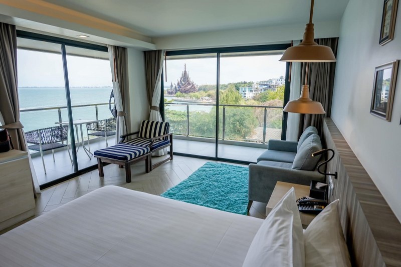 พัทยา, top 15+ ที่พักพัทยา 2567 ที่พักพูลวิลล่า สวยๆ ติดทะเล ราคาไม่แพง