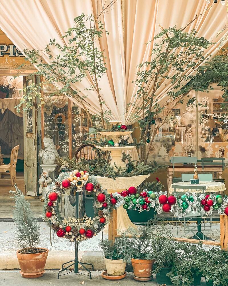 top 16+ คาเฟ่อารีย์ : เดินทางง่าย ติดรถไฟฟ้า bts อารีย์!