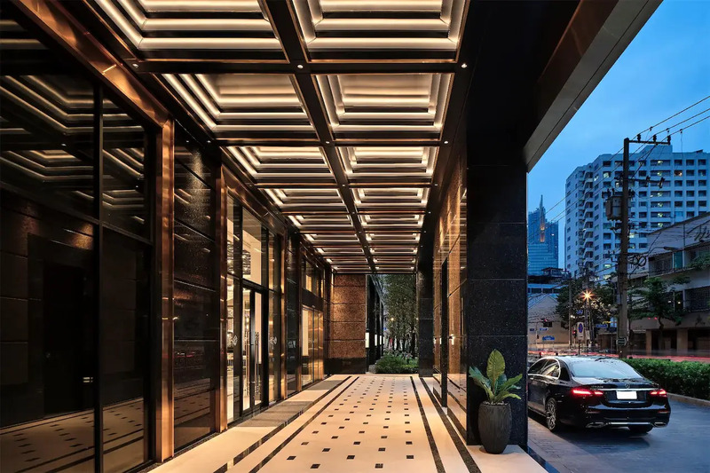 grande centre point surawong โรงแรมหรู สระวิวแม่น้ำเจ้าพระยา แถมมีเกมให้เล่นฟรี!