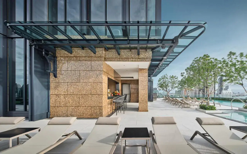 grande centre point surawong โรงแรมหรู สระวิวแม่น้ำเจ้าพระยา แถมมีเกมให้เล่นฟรี!