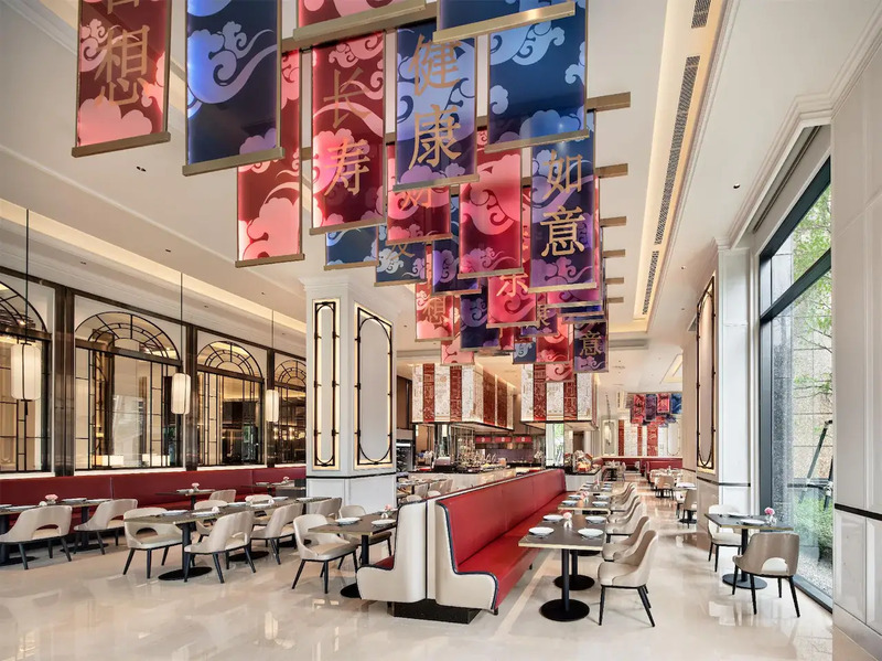 grande centre point surawong โรงแรมหรู สระวิวแม่น้ำเจ้าพระยา แถมมีเกมให้เล่นฟรี!