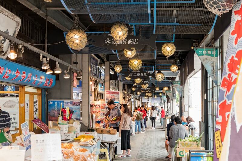 asahiyama zoo, daimaru, hill of the buddha, hokkaido shrine, jigokudani noboribetsu, lake shikotsu, makomonai takino, mt. moiwa, nijo market, nikka, ningle terrance, niseko village ski resort, noren yokocho, otaru, otaru aquarium, sapporo station, sapporo stellar place, snow festival, susukino, tanukikoji, ขนมฮอกไกโด, คลองโอตารุ, จุดชมวิวโมอิวะ, ซัปโปโร, ซูซูกิโนะ, ตลาดนิโจ, ทะเลสาปชิโกสึ, ทานูกิโคจิ, นิเซโกะ สกีรีสอร์ท, พิพิธภัณฑ์สัตว์น้ำโอตารุ, ภูเขาโมอิวะ, ย่านซูซูกิโนะ, ลานสกีฮอกไกโด, ศาลเจ้าฮอกไกโด, สถานีรถไฟซัปโปโร, สวนสัตว์อาซาฮิยามะ, หมู่บ้านเทพนิยาย, หุบเขานรก, ฮอกไกโด 2024, ฮอกไกโด 2567, เที่ยวฮอกไกโด 2024, เที่ยวฮอกไกโด 2567, เนินเขาแห่งพระพุทธเจ้า, เเล่นสกีฮอกไกโด, แลนด์มาร์ฮอกไกโด, โมอาย ฮอกไกโด, top 15+ ที่เที่ยวฮอกไกโด 2024 เก็บทุกจุดแลนด์มาร์ค บรรยากาศฟินๆ