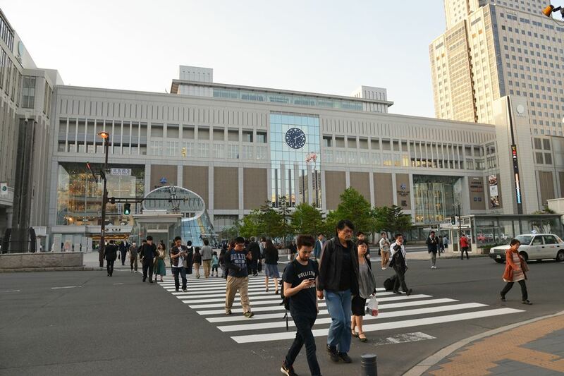 asahiyama zoo, daimaru, hill of the buddha, hokkaido shrine, jigokudani noboribetsu, lake shikotsu, makomonai takino, mt. moiwa, nijo market, nikka, ningle terrance, niseko village ski resort, noren yokocho, otaru, otaru aquarium, sapporo station, sapporo stellar place, snow festival, susukino, tanukikoji, ขนมฮอกไกโด, คลองโอตารุ, จุดชมวิวโมอิวะ, ซัปโปโร, ซูซูกิโนะ, ตลาดนิโจ, ทะเลสาปชิโกสึ, ทานูกิโคจิ, นิเซโกะ สกีรีสอร์ท, พิพิธภัณฑ์สัตว์น้ำโอตารุ, ภูเขาโมอิวะ, ย่านซูซูกิโนะ, ลานสกีฮอกไกโด, ศาลเจ้าฮอกไกโด, สถานีรถไฟซัปโปโร, สวนสัตว์อาซาฮิยามะ, หมู่บ้านเทพนิยาย, หุบเขานรก, ฮอกไกโด 2024, ฮอกไกโด 2567, เที่ยวฮอกไกโด 2024, เที่ยวฮอกไกโด 2567, เนินเขาแห่งพระพุทธเจ้า, เเล่นสกีฮอกไกโด, แลนด์มาร์ฮอกไกโด, โมอาย ฮอกไกโด, top 15+ ที่เที่ยวฮอกไกโด 2024 เก็บทุกจุดแลนด์มาร์ค บรรยากาศฟินๆ