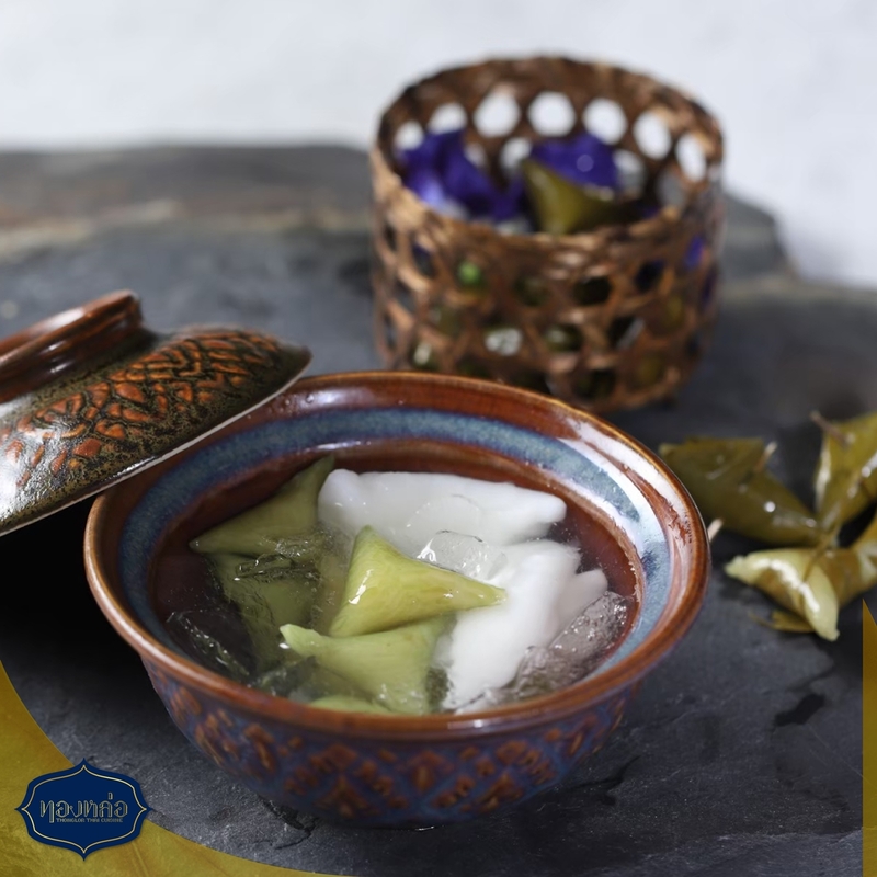 top 10+ ร้านขนมพรีเมียม คาเฟ่ของคนรักขนมหวาน ขนมไทย ย่านทองหล่อ-เอกมัย