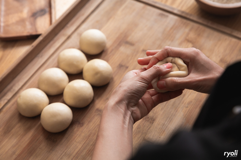 top 10+ ร้านขนมพรีเมียม คาเฟ่ของคนรักขนมหวาน ขนมไทย ย่านทองหล่อ-เอกมัย