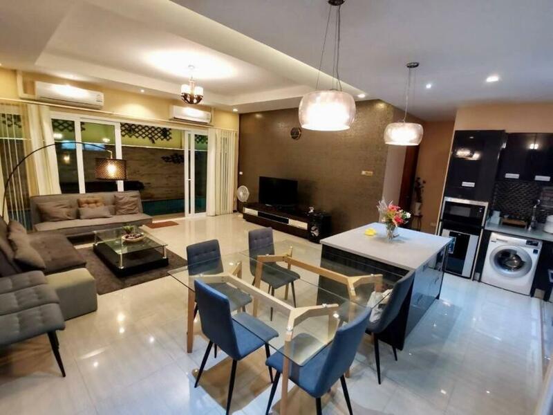 พูลวิลล่า peterpan pool villa pattaya พักผ่อนใกล้หาดจอมเทียน 2024