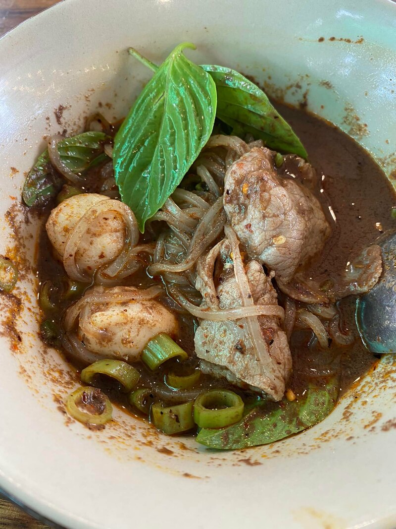 ร้านอาหารบางแสน ชลบุรี อร่อยไม่แพง : 25 ร้านอร่อยราคาประหยัด ใกล้หาดบางแสน