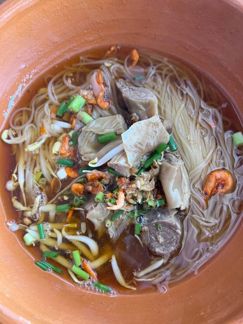 ร้านอาหารบางแสน ชลบุรี อร่อยไม่แพง : 25 ร้านอร่อยราคาประหยัด ใกล้หาดบางแสน