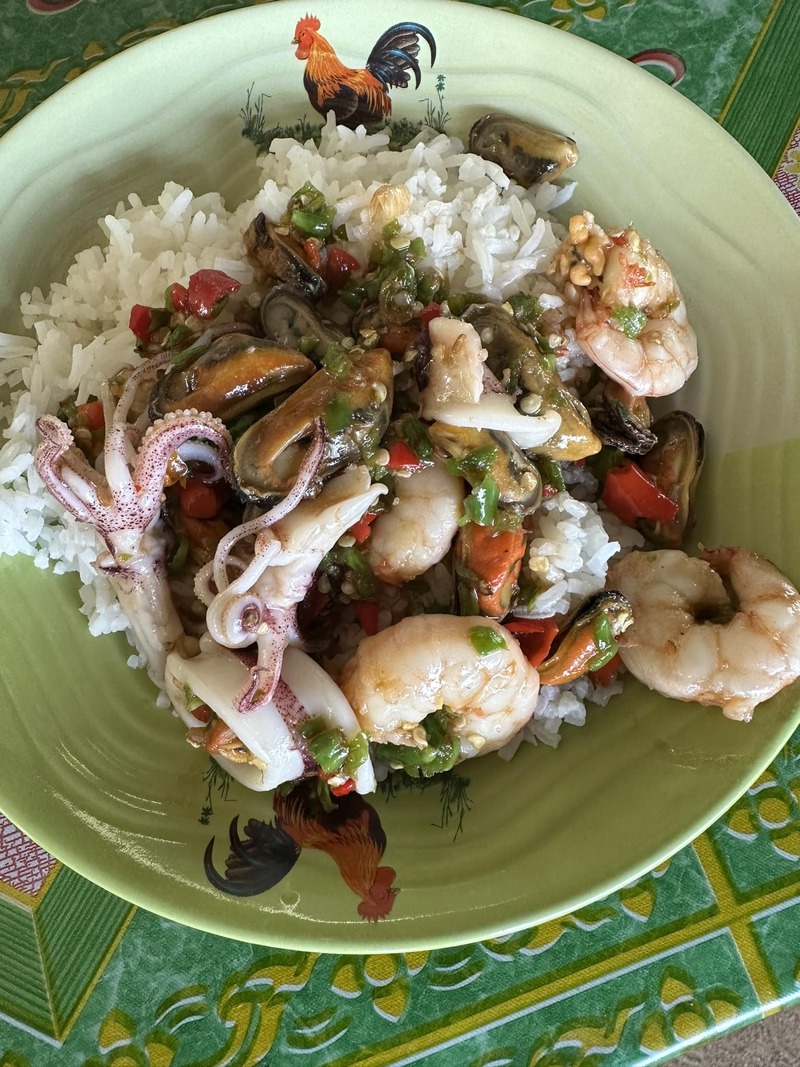 ร้านอาหารบางแสน ชลบุรี อร่อยไม่แพง : 25 ร้านอร่อยราคาประหยัด ใกล้หาดบางแสน