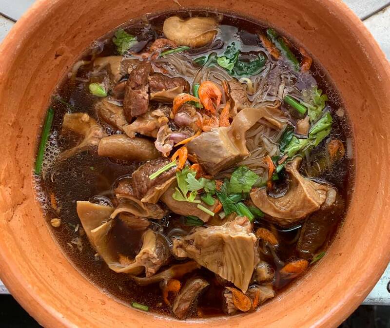 ร้านอาหารบางแสน ชลบุรี อร่อยไม่แพง : 25 ร้านอร่อยราคาประหยัด ใกล้หาดบางแสน