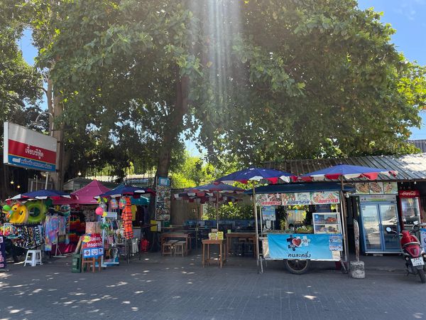 ร้านอาหารบางแสน ชลบุรี อร่อยไม่แพง : 25 ร้านอร่อยราคาประหยัด ใกล้หาดบางแสน