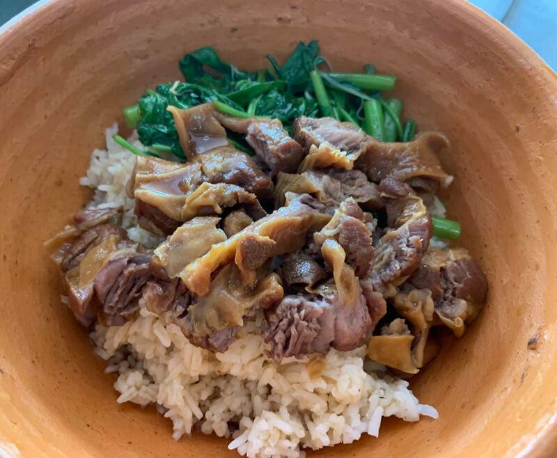 ร้านอาหารบางแสน ชลบุรี อร่อยไม่แพง : 25 ร้านอร่อยราคาประหยัด ใกล้หาดบางแสน