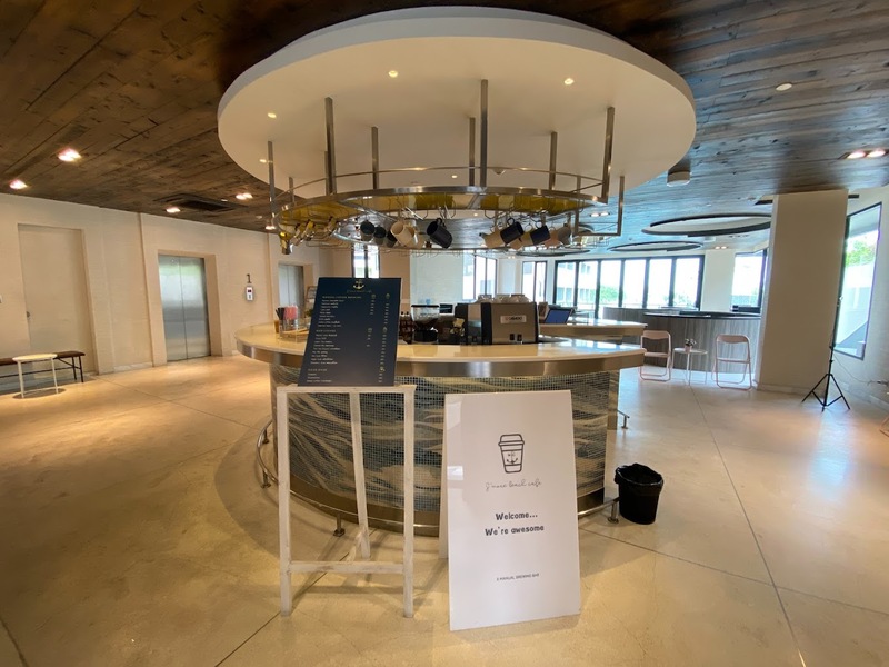 s more beach café คาเฟ่พัทยา วิวทะเลสวยงาม มุมถ่ายรูปสุดปัง