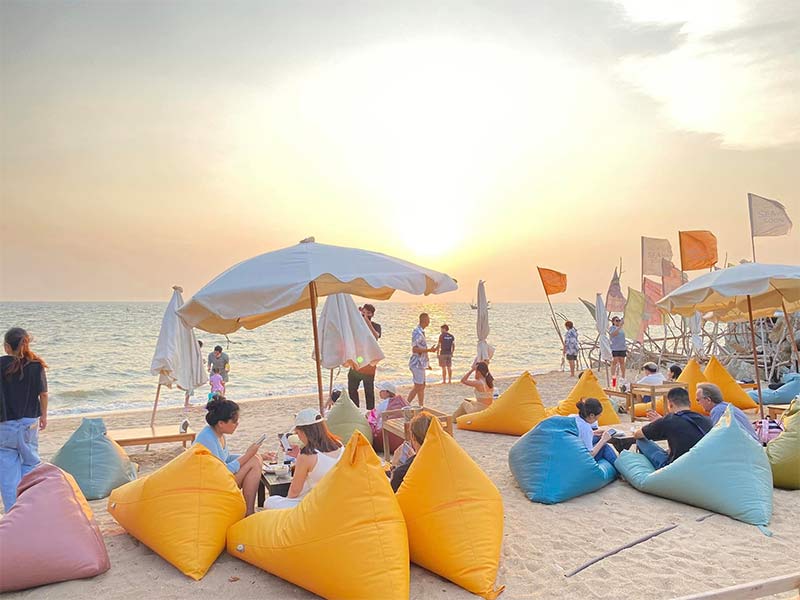 คาเฟ่บางแสน, บางแสน, คาเฟ่บางแสนริมทะเล, คาเฟ่บางแสนญี่ปุ่น, คาเฟ่บางแสนมินิมอล, top 20+ คาเฟ่บางแสน ดีไซน์สวย ถ่ายรูปโดน