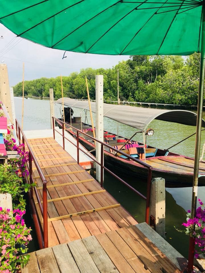 ร้านอาหารวันพ่อ : 10 ร้านอาหารทะเลสดๆ บรรยากาศดีติดริมน้ำในกรุงเทพฯ ไม่ต้องไปไกลถึงต่างจังหวัด! @บางขุนเทียน