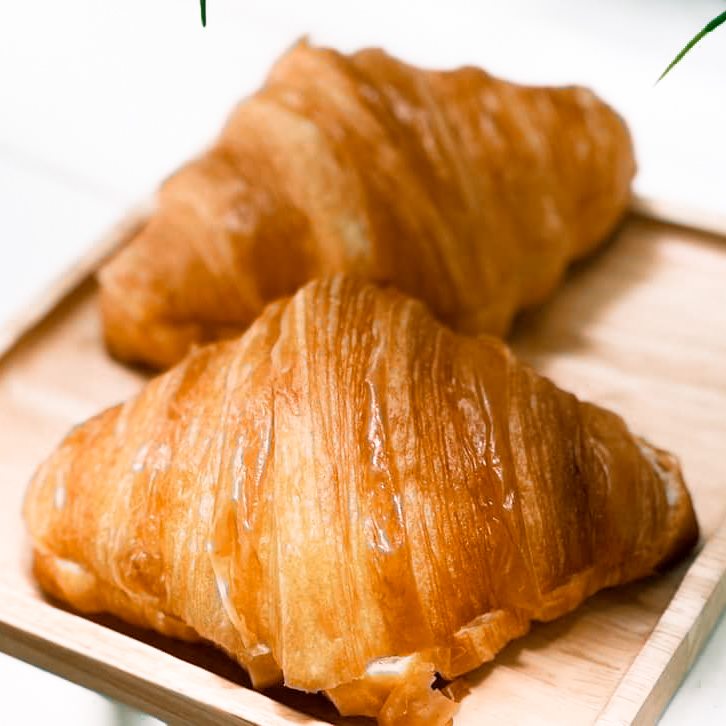 คาเฟ่พัทยา : รวมคาเฟ่น่าเช็คอิน เเละไม่ควรพลาด (มีร้านริมทะเล)