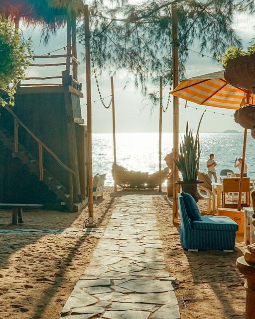 คาเฟ่พัทยา : รวมคาเฟ่น่าเช็คอิน เเละไม่ควรพลาด (มีร้านริมทะเล)