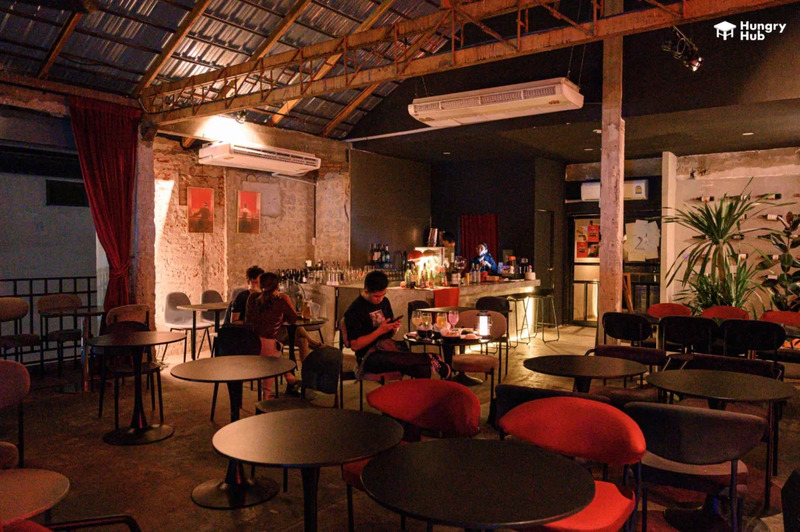 top 10+ ร้านนั่งชิว กรุงเทพ 2024 เน้นบรรยากาศ จิบเครื่องดื่มเพลินๆ