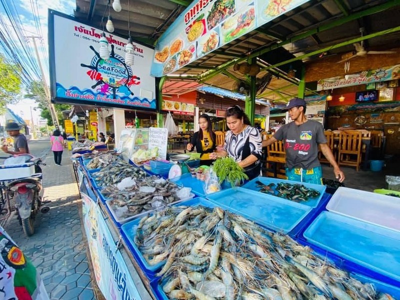 พัทยา, top 12+ ร้านอาหารเกาะล้าน 2024 ร้านอร่อยเกาะล้าน รสชาติดี ราคาไม่เพง