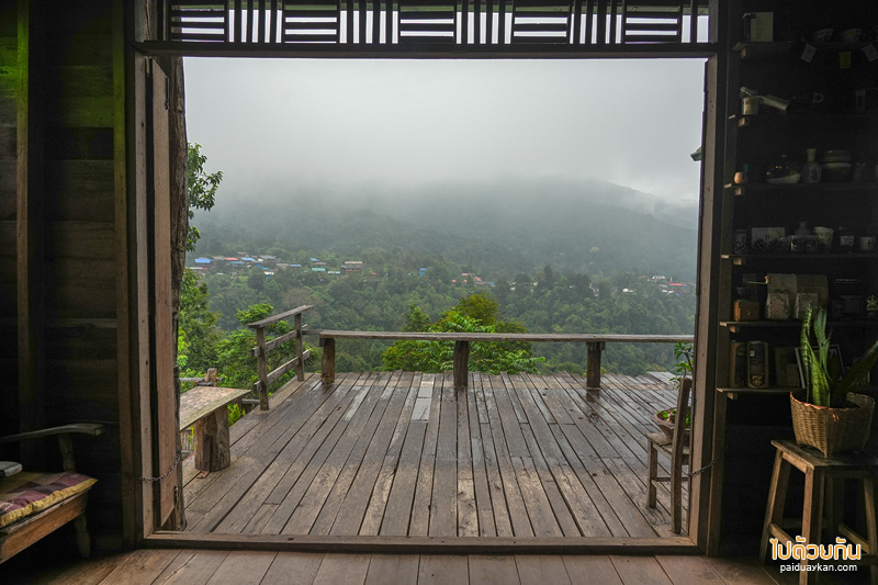 ดอยสกาด, ร้านกาแฟดอยสกาด, คาเฟ่ดอยสกาด, บ้านจักษ์กะพัฒน์, บ้านจักษ์กะพัฒน์ ร้านกาแฟดอยสกาด มองเห็นวิวทั้งหมู่บ้าน