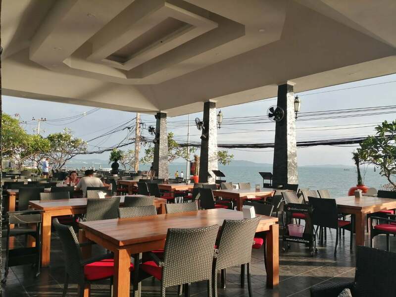 คนละครึ่ง 10 ร้านพัทยาอร่อยครบจบทั้งเมนูคาว-หวาน พร้อมราคาคุ้มสุดจ่ายครึ่งเดียว!