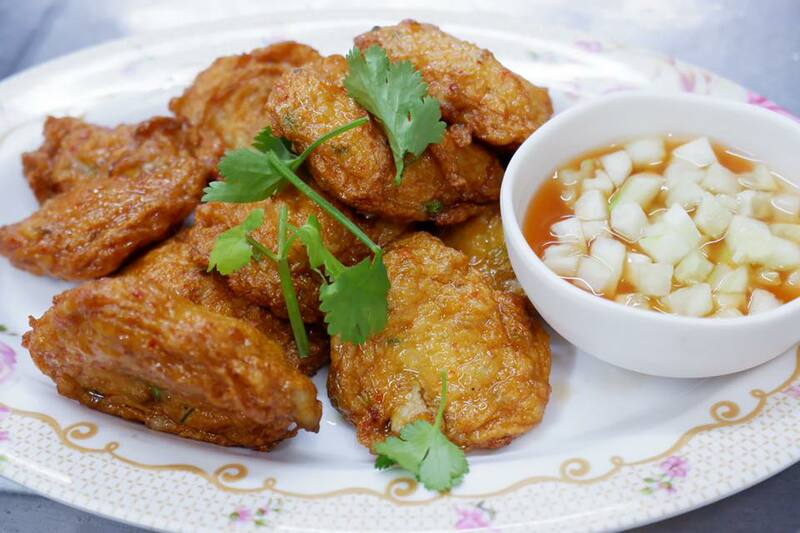 คนละครึ่ง 10 ร้านพัทยาอร่อยครบจบทั้งเมนูคาว-หวาน พร้อมราคาคุ้มสุดจ่ายครึ่งเดียว!