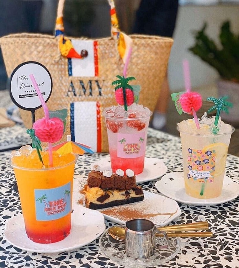 คนละครึ่ง 10 ร้านพัทยาอร่อยครบจบทั้งเมนูคาว-หวาน พร้อมราคาคุ้มสุดจ่ายครึ่งเดียว!