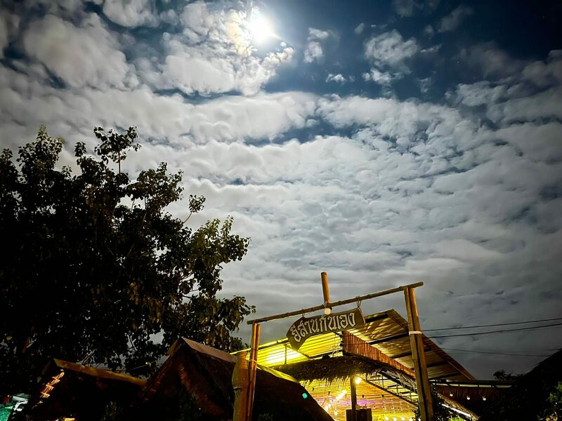 คนละครึ่ง 10 ร้านพัทยาอร่อยครบจบทั้งเมนูคาว-หวาน พร้อมราคาคุ้มสุดจ่ายครึ่งเดียว!