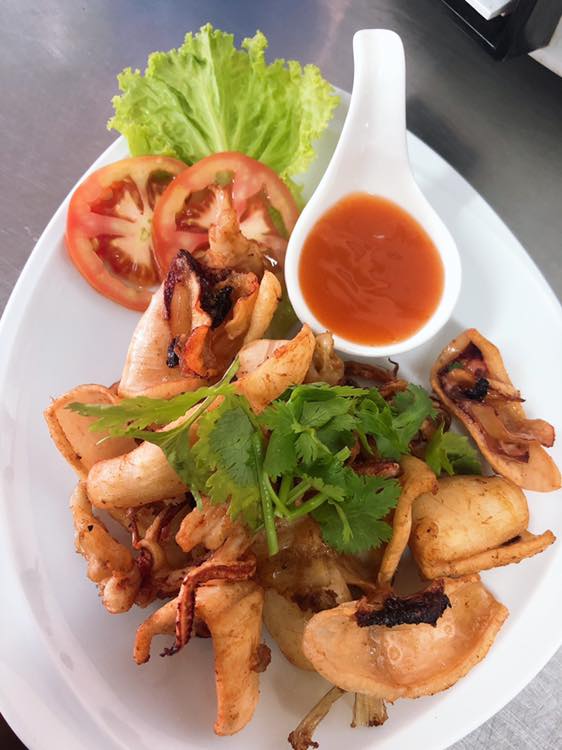 คนละครึ่ง 10 ร้านพัทยาอร่อยครบจบทั้งเมนูคาว-หวาน พร้อมราคาคุ้มสุดจ่ายครึ่งเดียว!