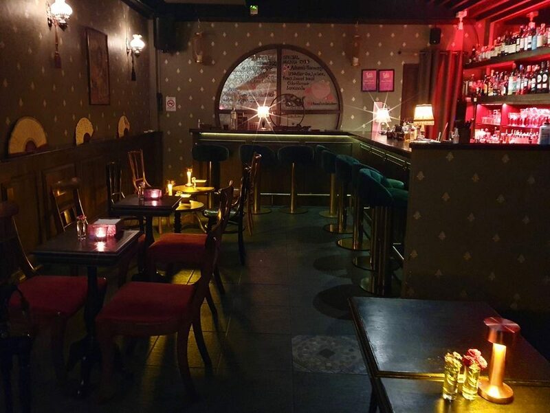 ร้าน hang out นั่งชิล กทม. รวมร้านเด็ดบรรยากาศดีแฮงเอาท์ไม่ควรพลาด!