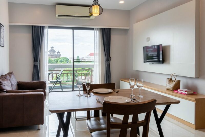 deluxe room, double room, eastin, eastin hotel vientane, heavenchy, heavenchy hotel, joma bakery cafe, lanexang princess hotel, lao poet hotel, lao poet suit, moonlight champa, one vientiane hotel, one vientiane hotel & restaurant, petit espace boutique hostel, rooftop, sailomyen 1 guesthouse, sailomyen cafe & hostel, standard double room, syri guesthouse, twin room, urban classic, urban deluxe, urban deluxe twin, urban exclusive, urban exclusive suit, urbanite hotel, ที่พัก, ที่พักพร้อมอาหารเช้า, ที่พักลาว2023, ที่พักลาว2024, ที่พักลาว2566, ที่พักลาว2567, ที่พักลาวเวียงจันทน์, ที่พักเวียงจันทน์, ที่พักเวียงจันทน์2023, ที่พักเวียงจันทน์2566, ที่พักเวียงจันท์2024, ที่พักเวียงจันท์2567, ที่พักใกล้แลนด์มาร์คเวียงจันทน์, ห้องนอนรวม, ห้องนอนแบบแคปซูล, เกสเฮ้าส์, เตียงควีนไซส์, โรงแรมลานช้าง ปริ้นเซสส์, โรงแรมเวียงจันทน์, โฮสเทล, top 10+ ที่พักในเวียงจันทน์ สปป.ลาว 2024 เดินทางง่าย ใกล้แลนด์มาร์ค