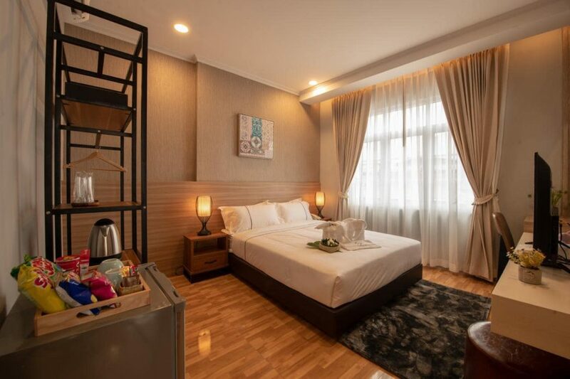 deluxe room, double room, eastin, eastin hotel vientane, heavenchy, heavenchy hotel, joma bakery cafe, lanexang princess hotel, lao poet hotel, lao poet suit, moonlight champa, one vientiane hotel, one vientiane hotel & restaurant, petit espace boutique hostel, rooftop, sailomyen 1 guesthouse, sailomyen cafe & hostel, standard double room, syri guesthouse, twin room, urban classic, urban deluxe, urban deluxe twin, urban exclusive, urban exclusive suit, urbanite hotel, ที่พัก, ที่พักพร้อมอาหารเช้า, ที่พักลาว2023, ที่พักลาว2024, ที่พักลาว2566, ที่พักลาว2567, ที่พักลาวเวียงจันทน์, ที่พักเวียงจันทน์, ที่พักเวียงจันทน์2023, ที่พักเวียงจันทน์2566, ที่พักเวียงจันท์2024, ที่พักเวียงจันท์2567, ที่พักใกล้แลนด์มาร์คเวียงจันทน์, ห้องนอนรวม, ห้องนอนแบบแคปซูล, เกสเฮ้าส์, เตียงควีนไซส์, โรงแรมลานช้าง ปริ้นเซสส์, โรงแรมเวียงจันทน์, โฮสเทล, top 10+ ที่พักในเวียงจันทน์ สปป.ลาว 2024 เดินทางง่าย ใกล้แลนด์มาร์ค