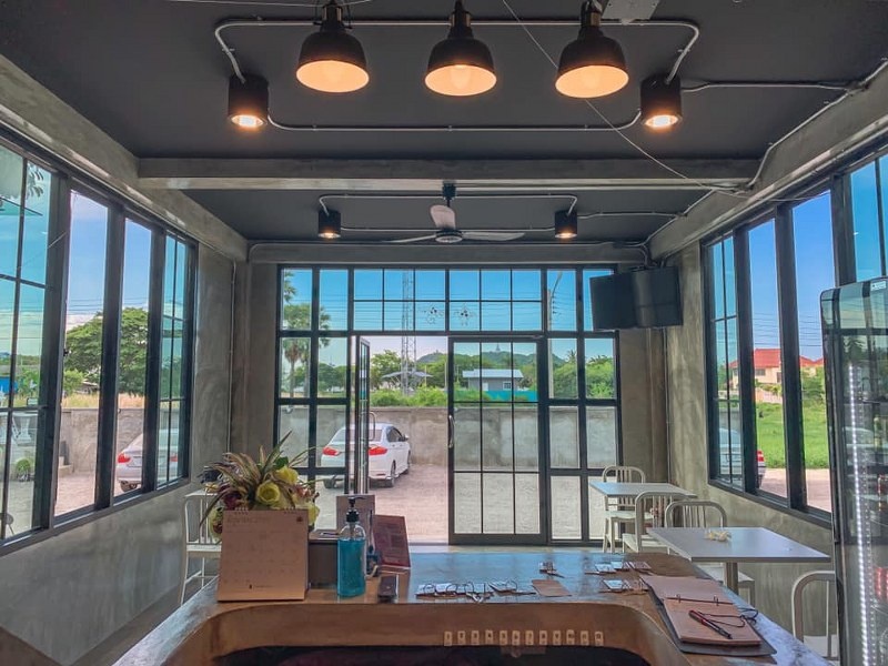 top 9+ ที่พักเพชรบุรี 2567 ที่พักเปิดใหม่ติดถนนเพชรเกษมในเมือง ริมน้ำ ริมทะเล ราคาถูก