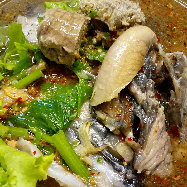 ร้านข้าวต้มปลา ภูเก็ต : ข้าวต้ม ซีฟู้ด เจ้าเด็ดประจำเมืองภูเก็ต ไม่แวะไม่ได้!!