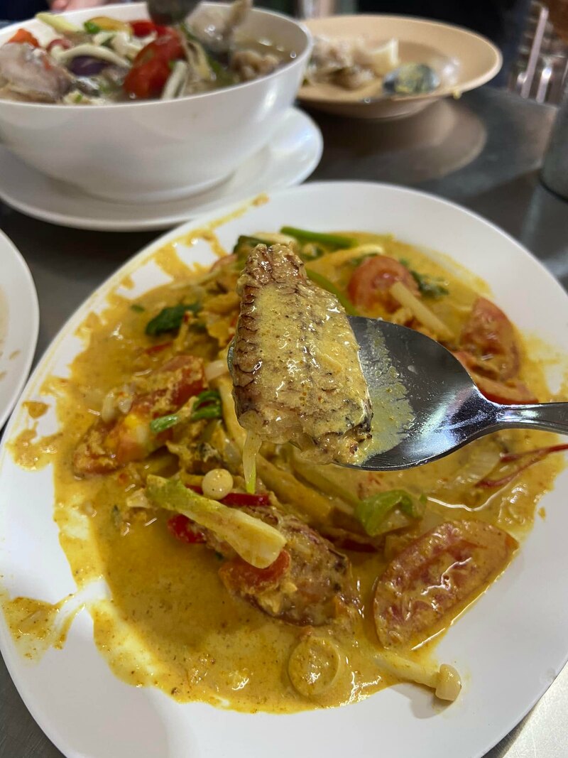 ร้านข้าวต้มปลา ภูเก็ต : ข้าวต้ม ซีฟู้ด เจ้าเด็ดประจำเมืองภูเก็ต ไม่แวะไม่ได้!!