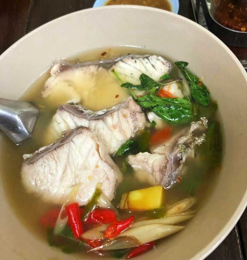 ร้านข้าวต้มปลา ภูเก็ต : ข้าวต้ม ซีฟู้ด เจ้าเด็ดประจำเมืองภูเก็ต ไม่แวะไม่ได้!!