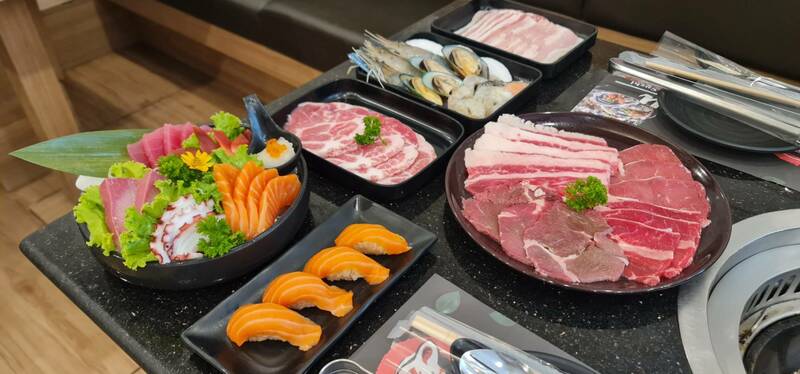 รวมร้านบุฟเฟ่ต์อาหารญี่ปุ่นพัทยา จัดหนักจัดเต็ม แซลมอนฉ่ำๆ พร้อมไลน์อาหารอีกเพียบ